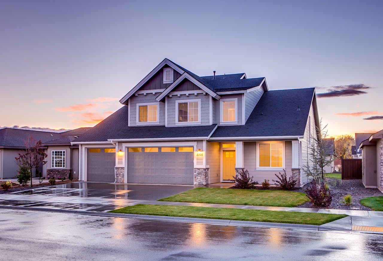 Construction services in Highlands Ranch CO - residential home with outdoor living space