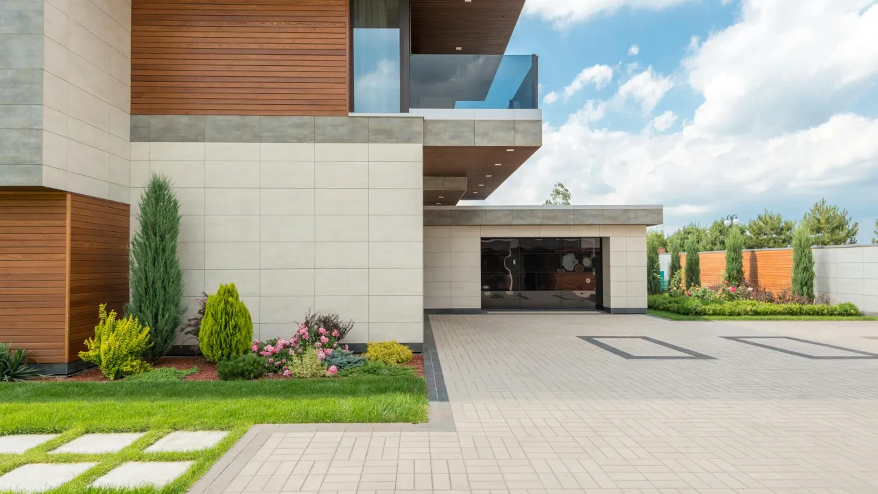 Professional concrete work and hardscaping for Littleton Colorado residential properties